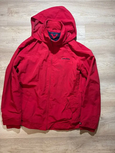 Ветровка Hilfiger размер L - Верхняя одежда в Москва