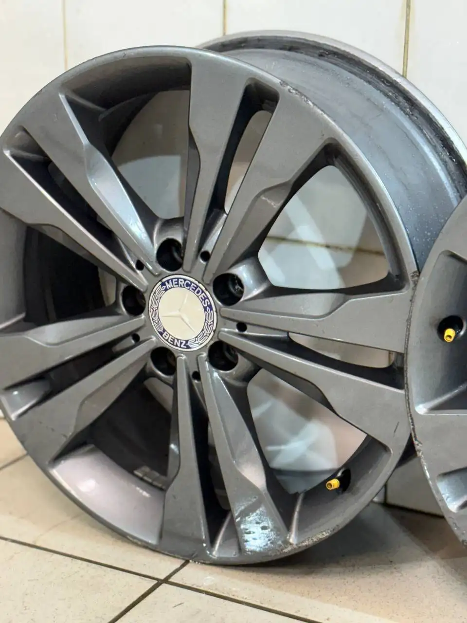 Продажа оригинальных дисков Ronal R18 для Mercedes Benz - Запчасти (Авто) в Москва