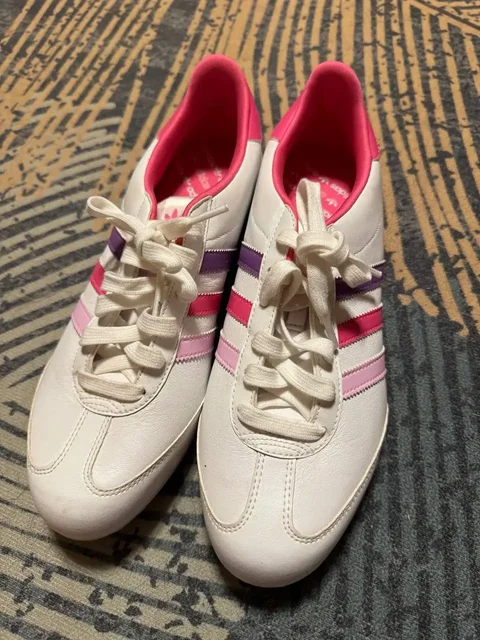 Кроссовки Adidas размер 9 (43,5-44) новые - частное объявление в Москва