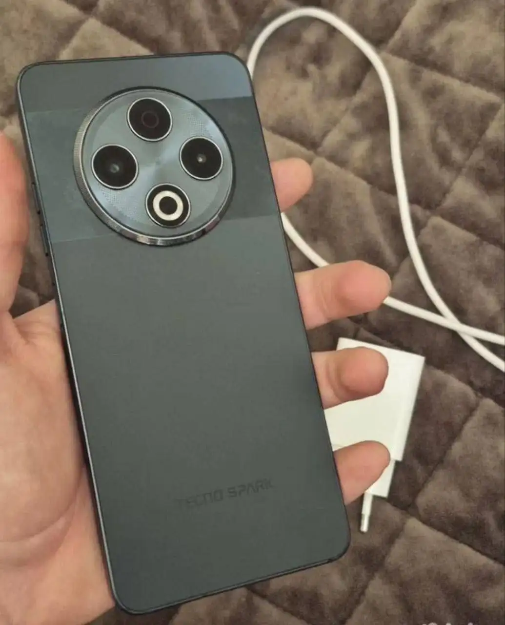 Techno Spark 30 8/256GB в идеальном состоянии с комплектом - Смартфоны (Электроника) в Москва