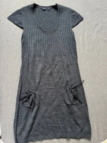 Тепленькое платье XS 158 рост - Женская в Москва