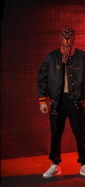 Бомбер Yaasbae Tiger - Black - Верхняя одежда в Москва