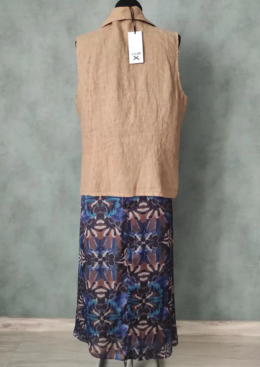 Женская одежда: жилет и юбка - Женская одежда (Одежда) в Зеленоград