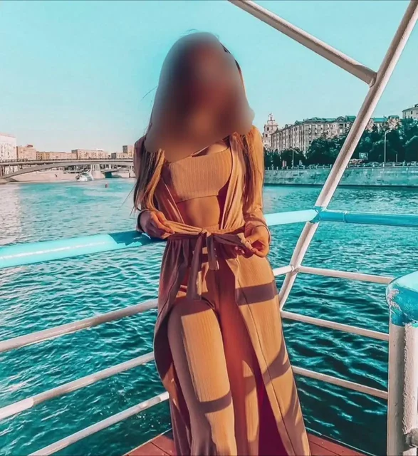 Костюм тройка SHEIN размер 42S - Костюмы в Москва