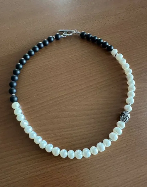 Чокер из агата и жемчуга со вставкой - Косметика и парфюмерия в Москва