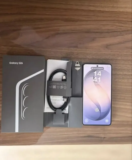 Продам смартфон Samsung Galaxy S26 12GB/256GB черный - Аудиотехника и бытовая техника в Москва