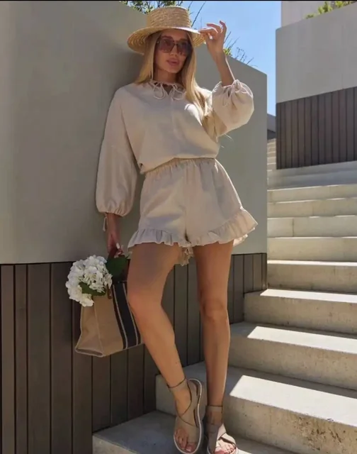 Льняной женский костюм с шортами - частное объявление в Москва