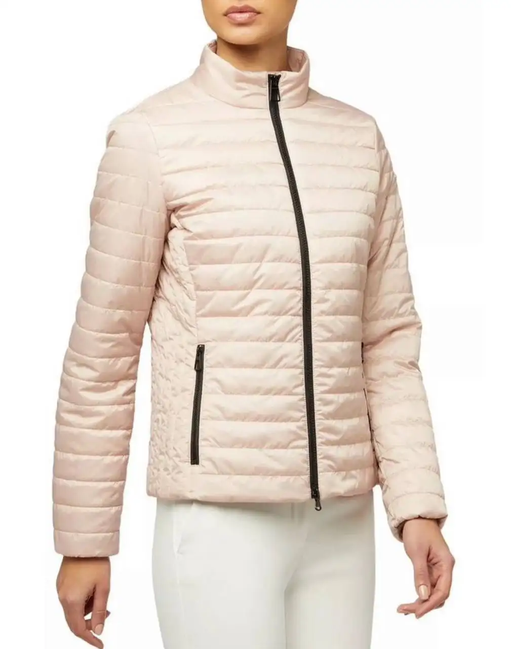 Куртка женская демисезонная L - Верхняя одежда (Одежда) в Москва