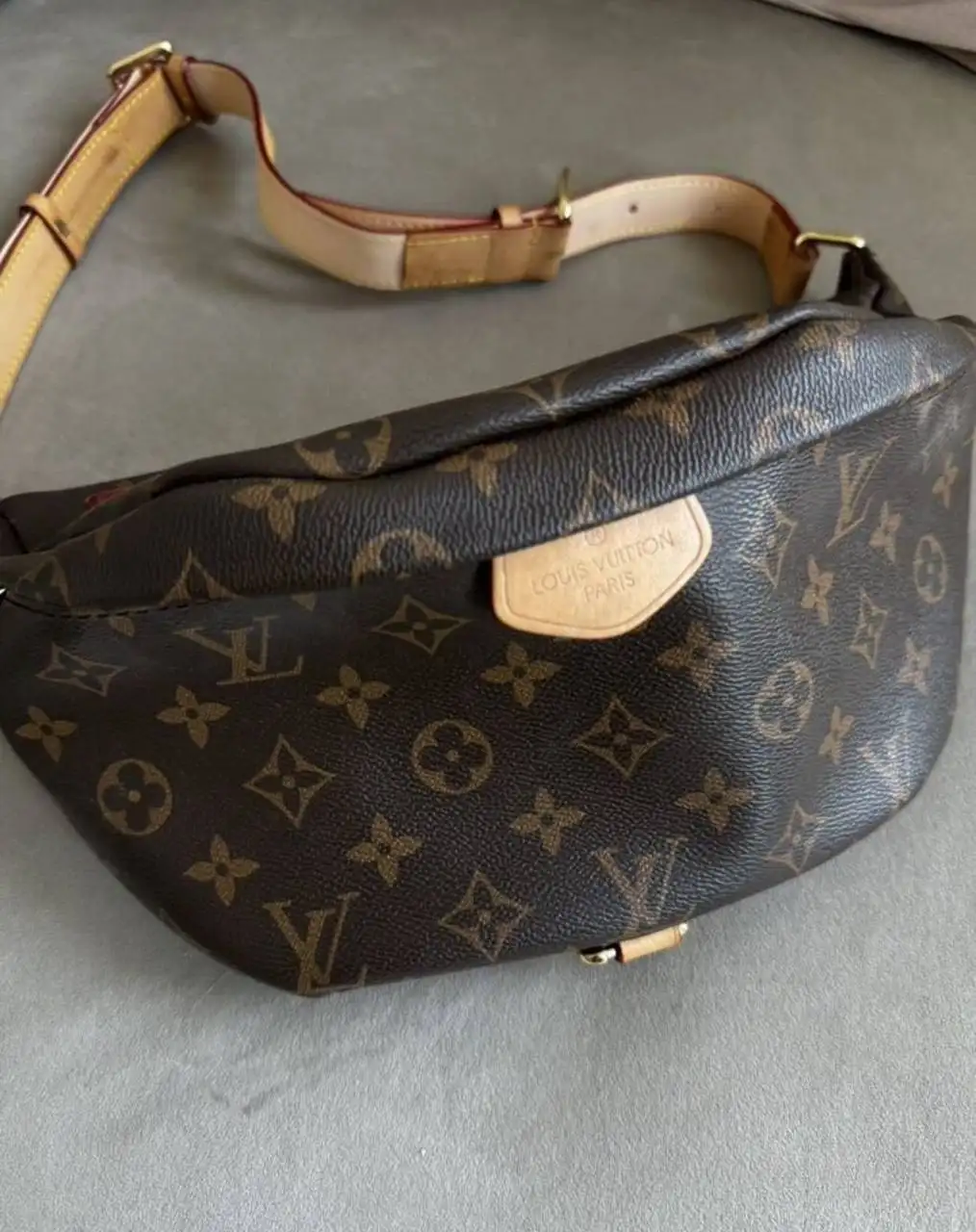 Кожаная поясная сумка Louis Vuitton Bumbag Monogram Premium - Сумки (Барахолка) в Москва