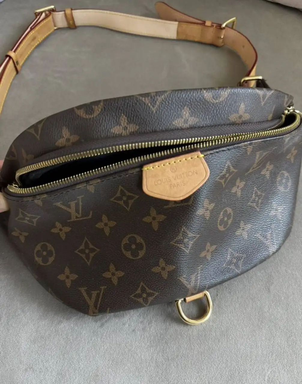 Кожаная поясная сумка Louis Vuitton Bumbag Monogram Premium - Сумки (Барахолка) в Москва