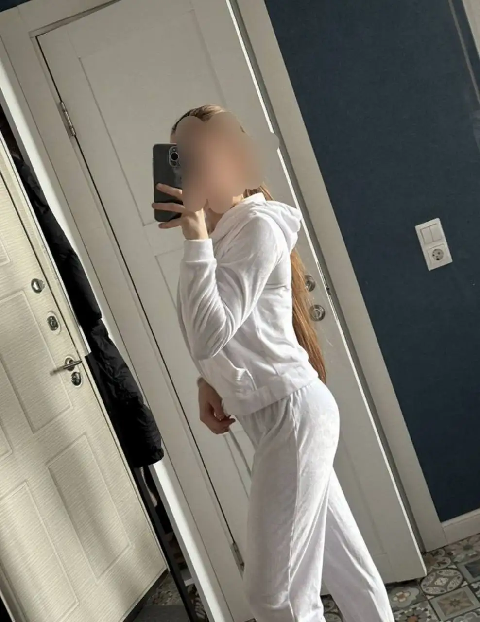 Велюровый костюм тройка размер S - Костюмы (Одежда) в Москва