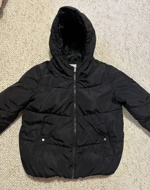 Пуховик размер S, состояние нового - Джинсовая одежда в Москва