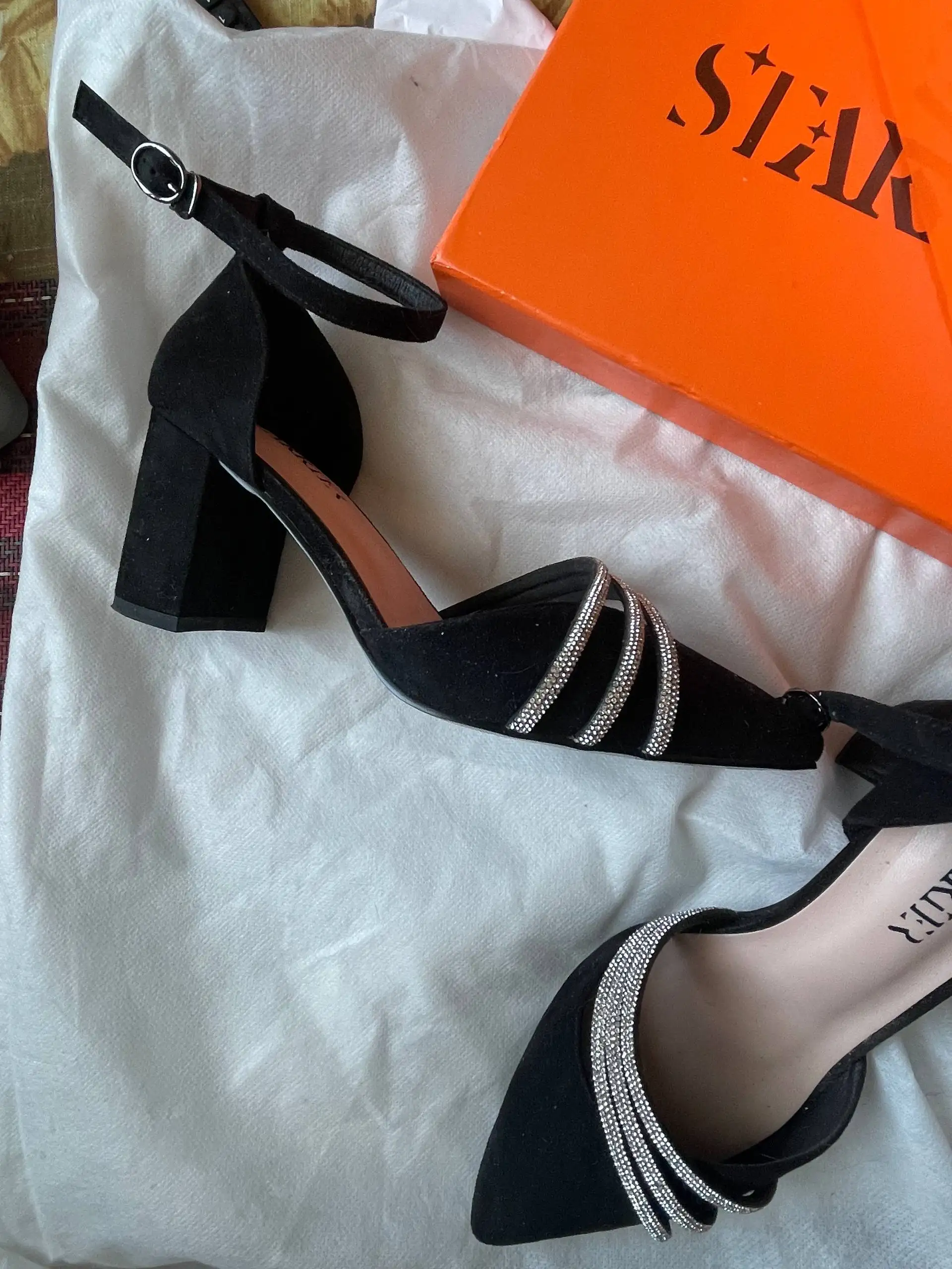 Женские туфли 36 размера в идеальном состоянии - Обувь (Одежда) в Москва