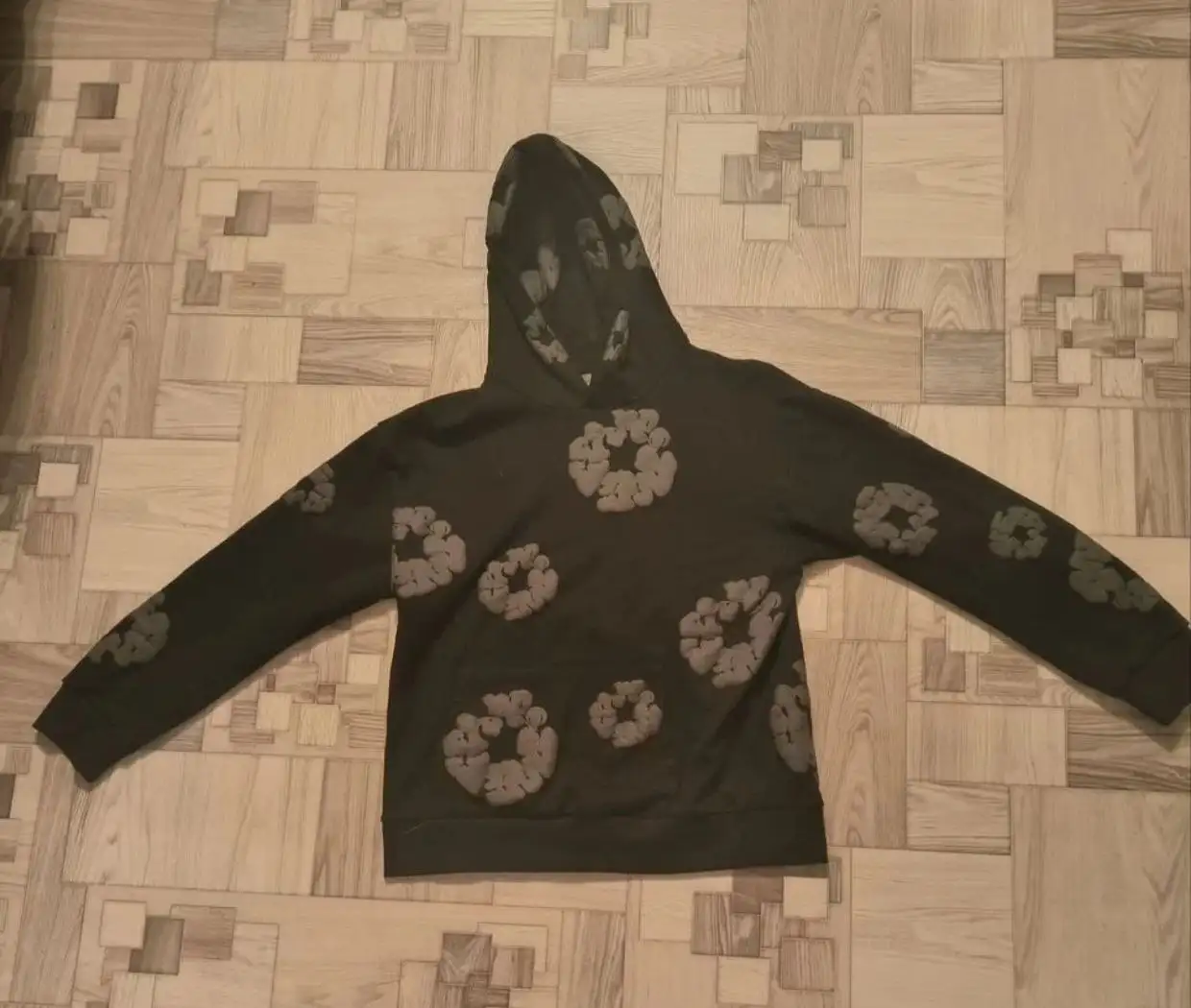 Продажа одежды, обуви и роликов: Bape, Denim Tears, Trapstar, DC Shoes, Fred Perry, Lonsdale, Tommy Sinny, Kappa, Outventure - Барахолка в Москва