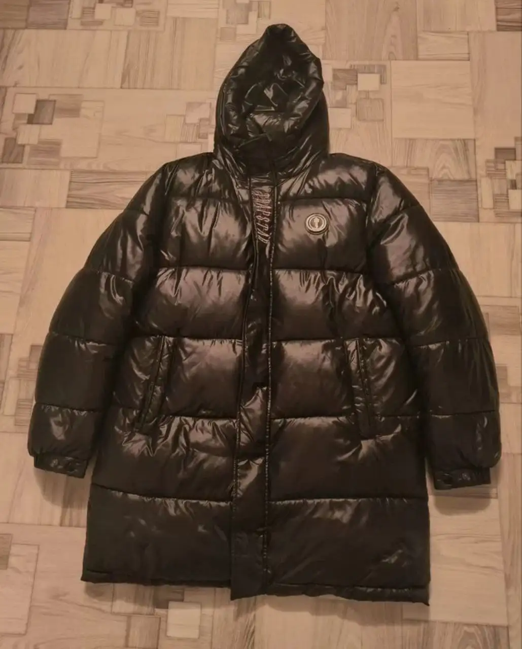 Продажа одежды, обуви и роликов: Bape, Denim Tears, Trapstar, DC Shoes, Fred Perry, Lonsdale, Tommy Sinny, Kappa, Outventure - Барахолка в Москва