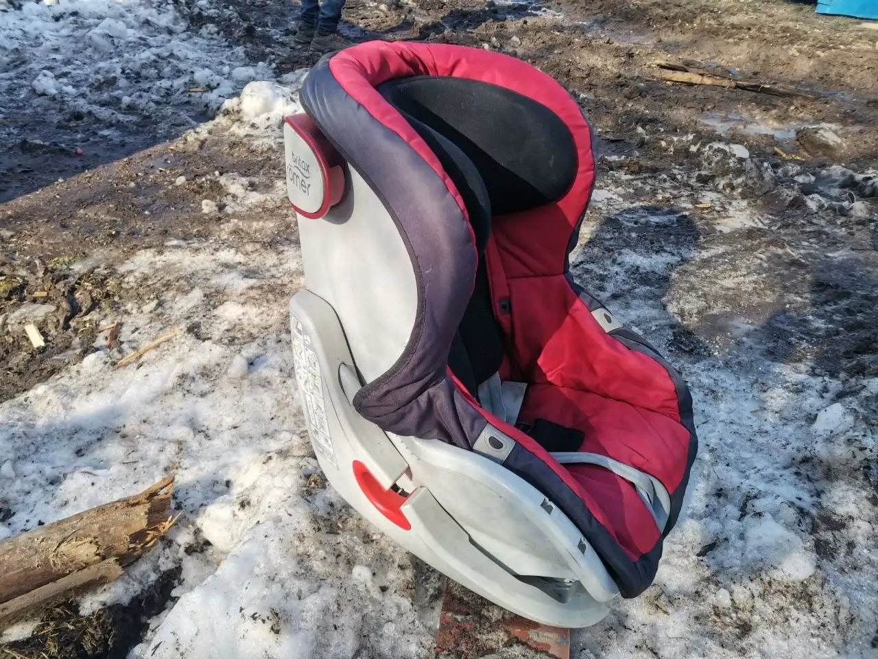 Автокресло детское в отличном состоянии - Автокресла (Товары для детей) в Москва