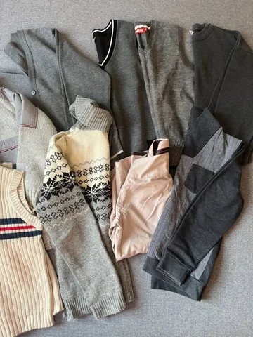 Школьная форма для мальчика 134-146 рост - Спортивная обувь в Москва