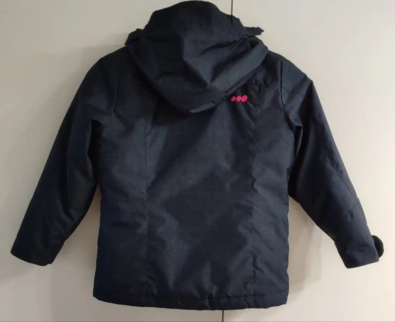 Куртка Decathlon утепленная водонепроницаемая на 6 лет - Верхняя одежда (Одежда) в Москва