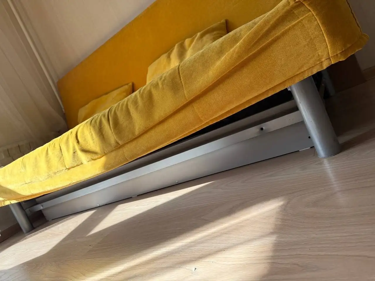 Диван Beddinge Икея трехместный - Мебель (Для дома и дачи) в Москва