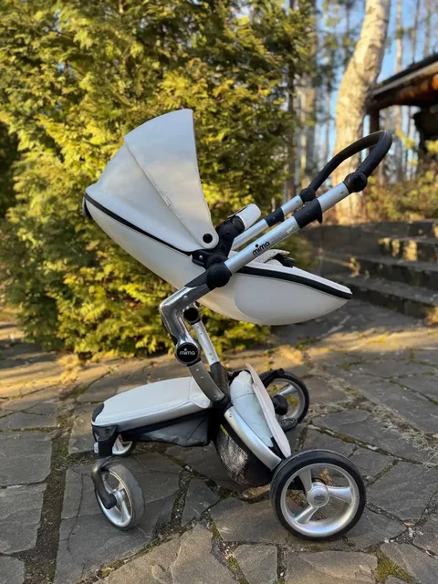 Продается стильная оригинальная коляска Mima Xari 2 в 1 - Питание в Москва