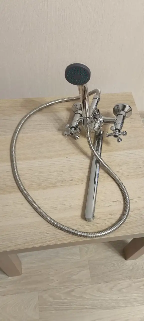 Смеситель Sensea рабочий - Барахолка в Москва