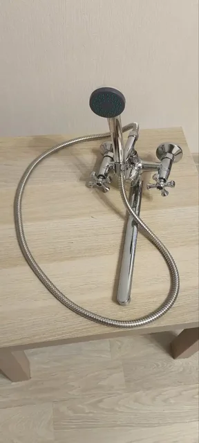 Смеситель Sensea рабочий - Кронштейн в Москва