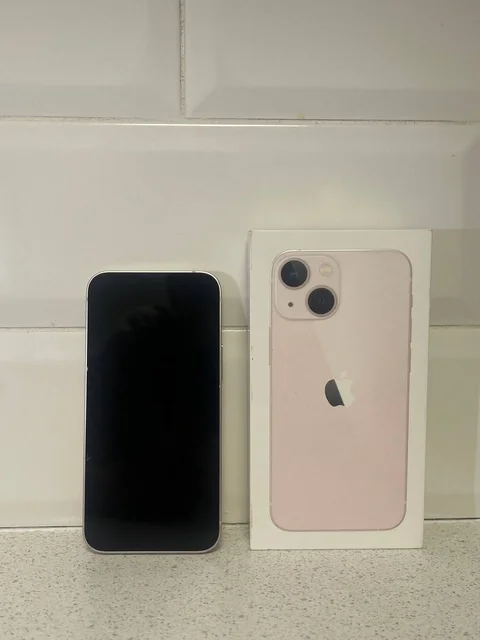 Продам iPhone 13 Mini 256GB розовый - Умные часы в Москва