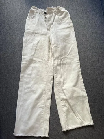 Белоснежные брюки для девочки 146-155см Вайкики - Пиджаки в Москва