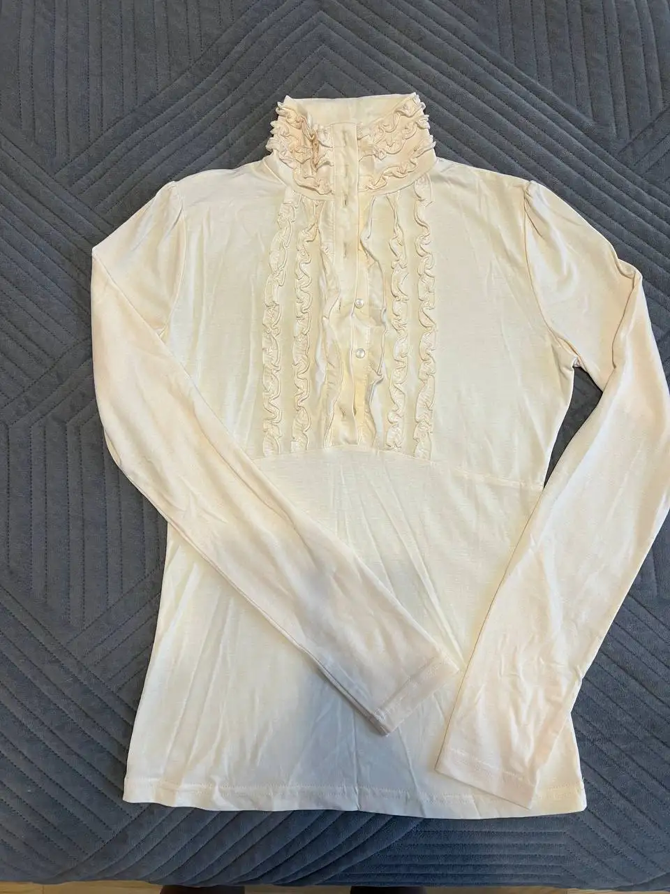 Кофточки и джемпера размер М - Женская одежда (Одежда) в Москва