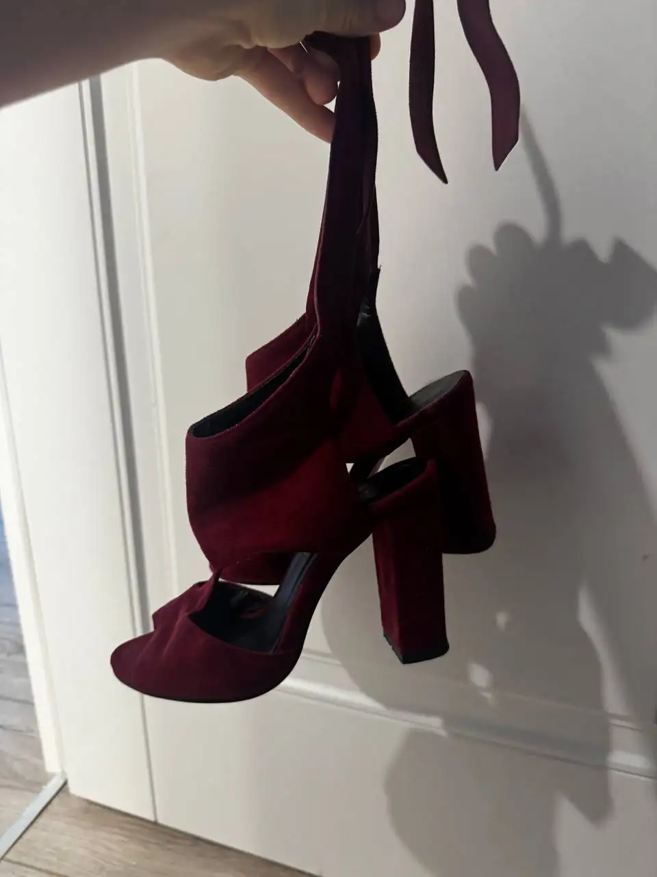 Женские замшевые каблуки размер 36-37 - Обувь (Одежда) в Москва