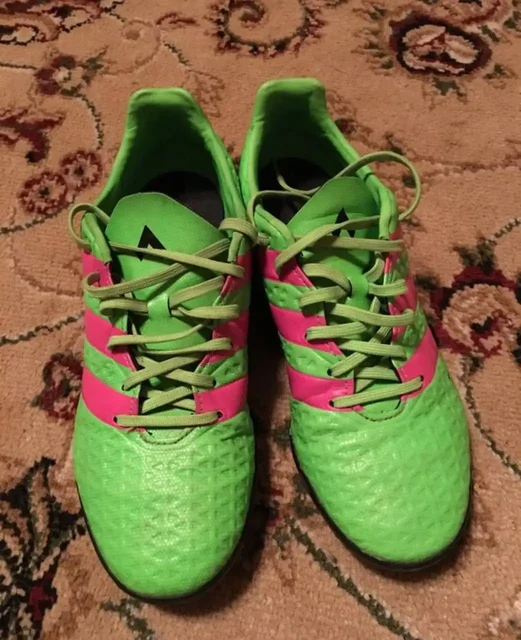 Футбольные бутсы adidas оригинал - Барахолка в Москва