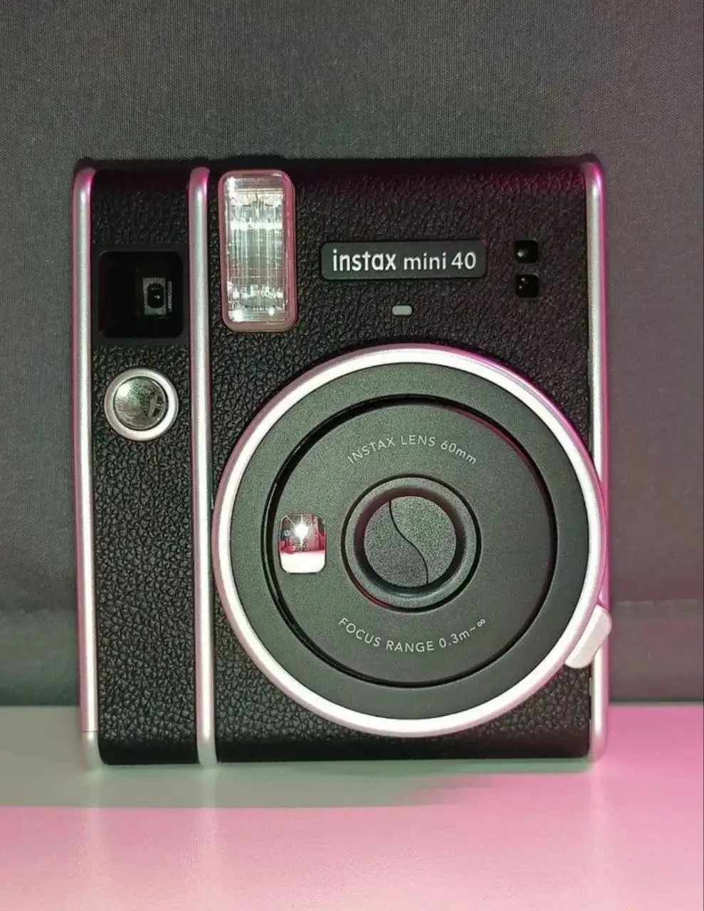 Продам фотоаппарат моментальной печати Instax mini 40 - Фототехника (Электроника) в Москва