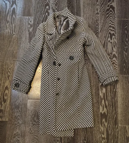 Пальто российского бренда Лита - Верхняя одежда в Москва