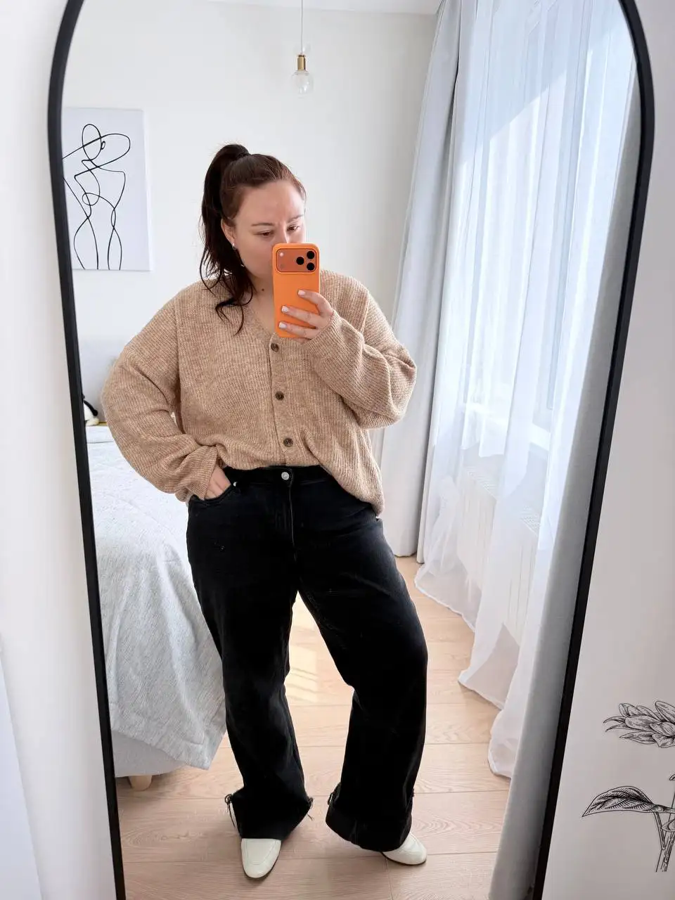 Продажа брендовой одежды: джинсы, толстовка, свитер, кардиган - Одежда в Москва