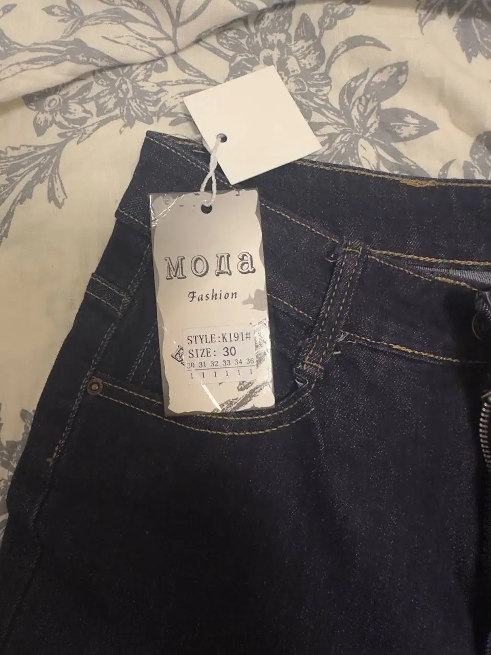 Продам новые джинсы размер 30 - Джинсы (Одежда) в Москва