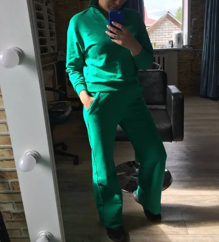 Женский спортивный костюм зеленый - Спортивная одежда (Одежда) в Москва