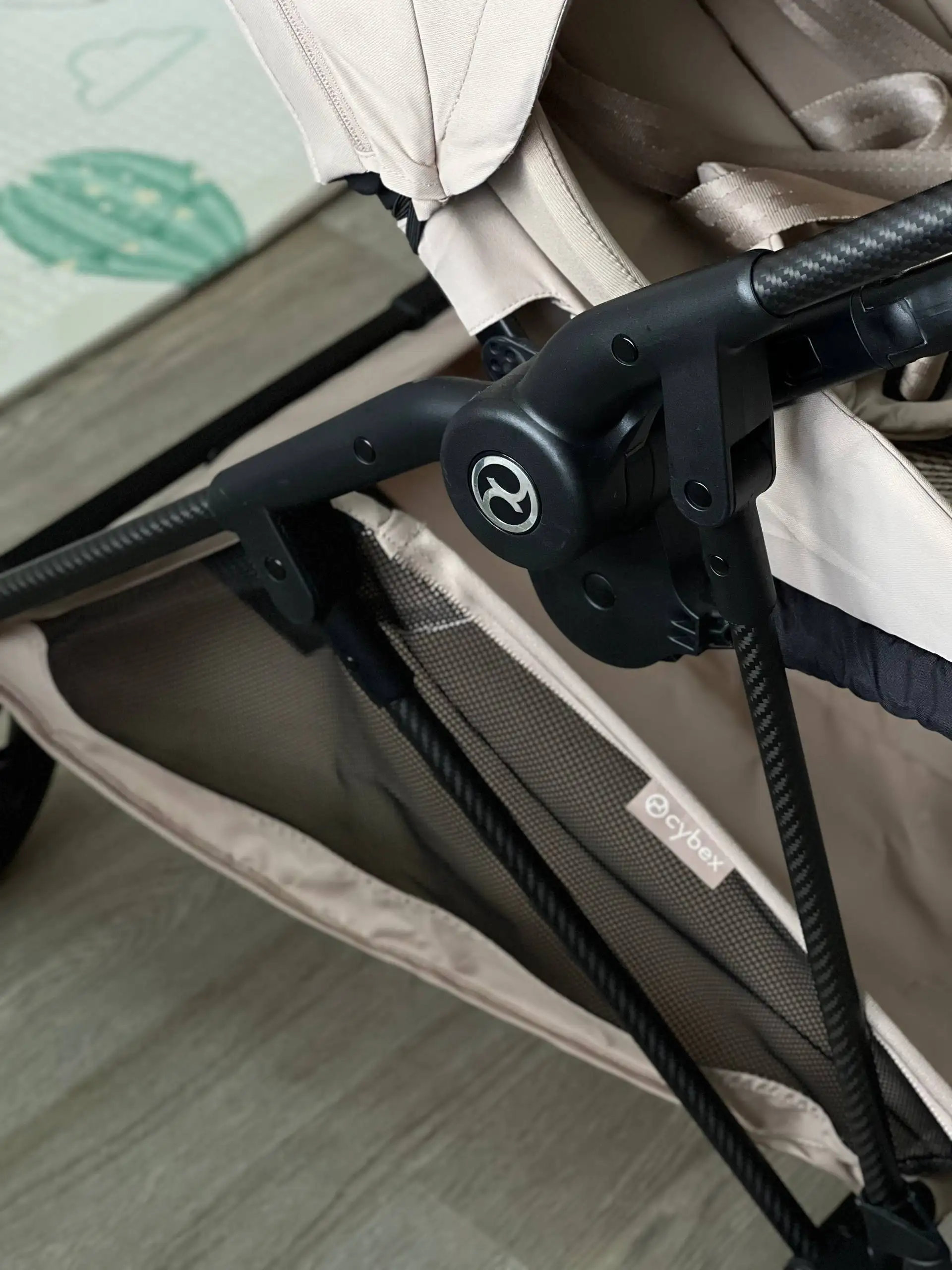 Коляска Cybex Melio Carbon 2025 - Коляски (Товары для детей) в Москва