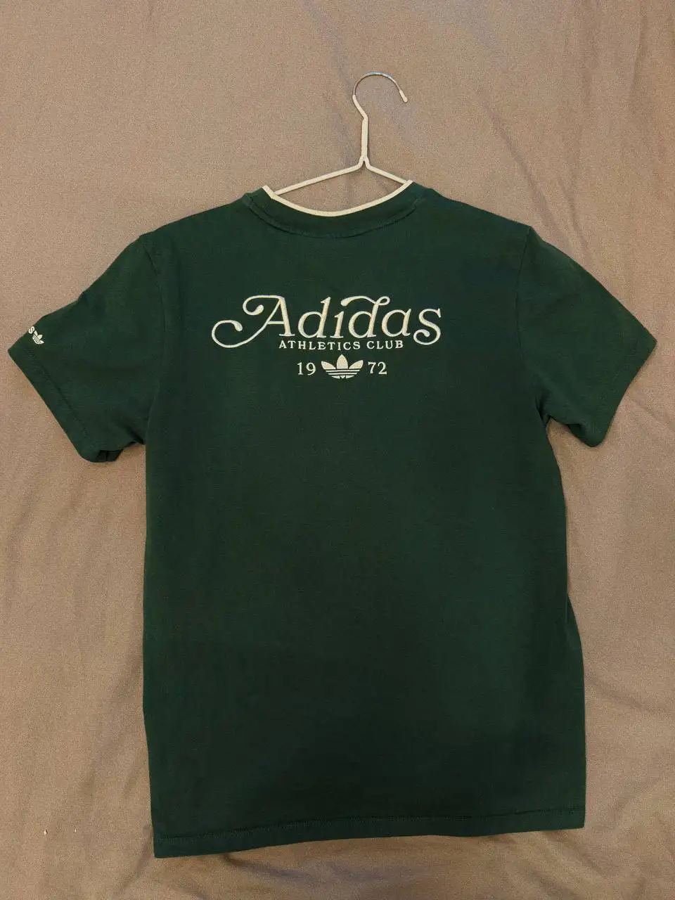 Продажа спортивного комплекта adidas originals - Спортивная одежда (Одежда) в Москва