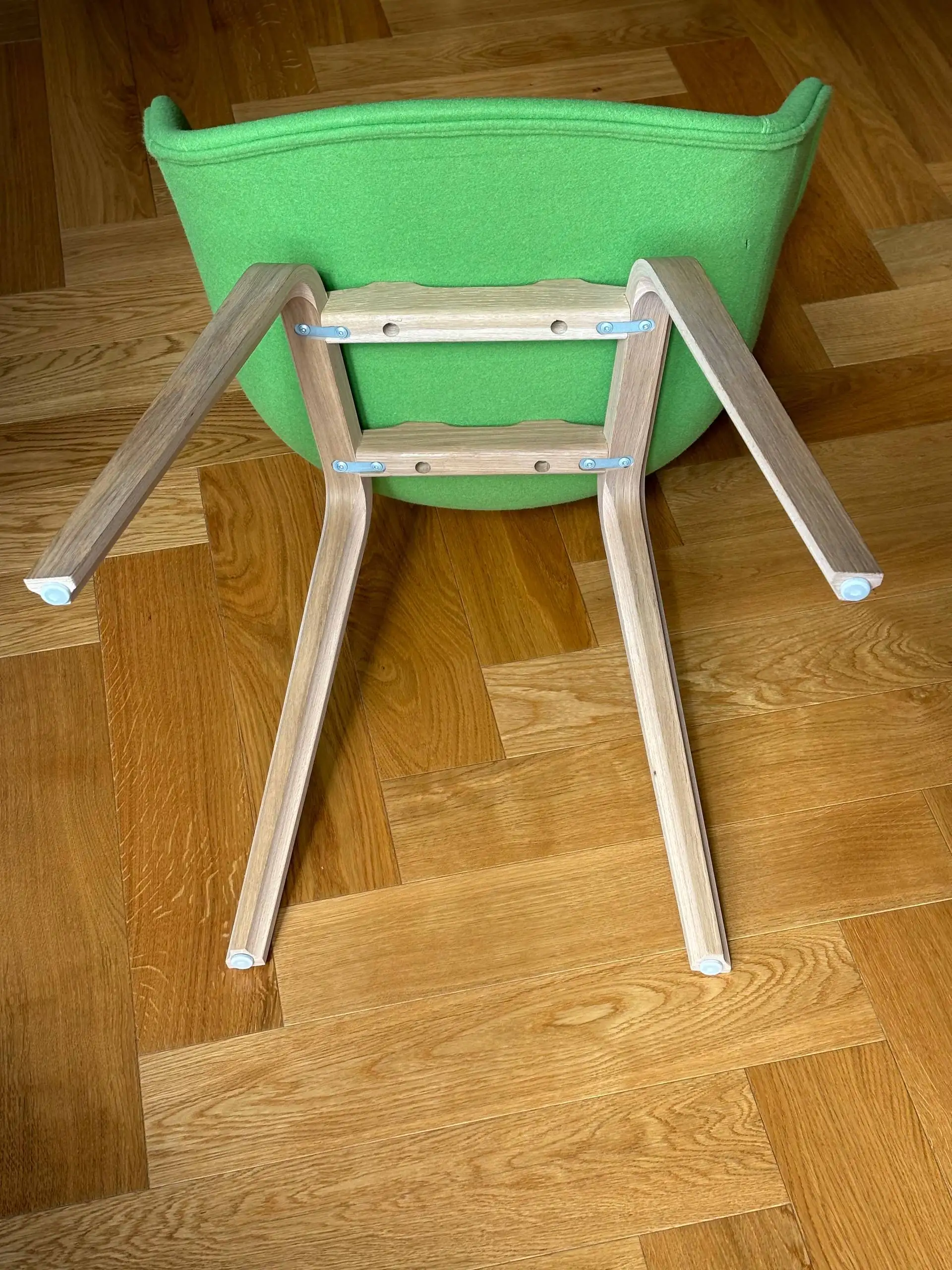 Дизайнерские стулья AAC 23 от HAY - Мебель (Барахолка) в Москва