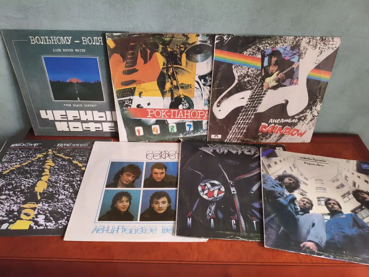 Виниловые пластинки западные и отечественные исполнители - Коллекционирование (Хобби и отдых) в Зеленоград