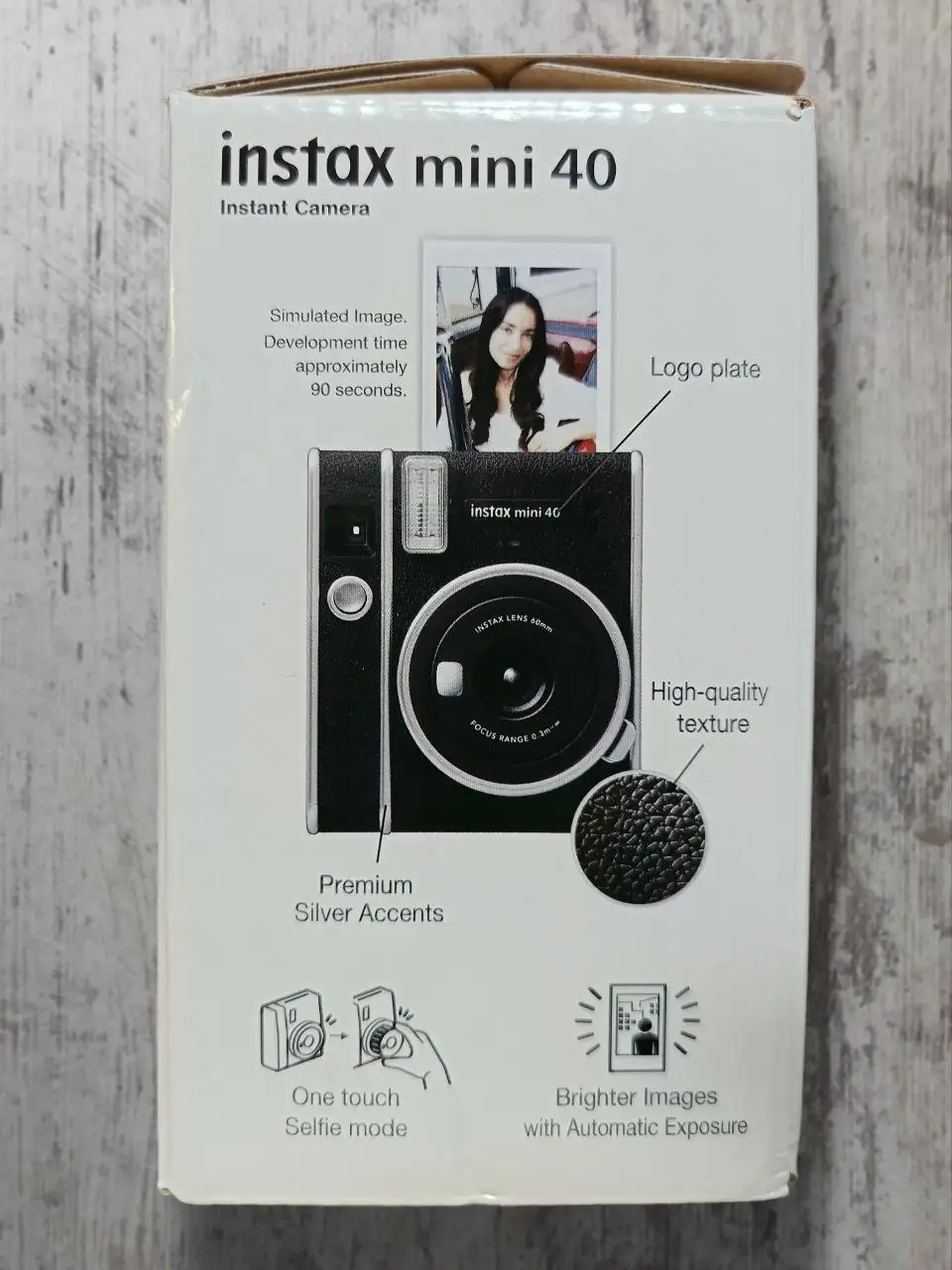 Продам фотоаппарат моментальной печати Instax mini 40 - Фотоаппараты (Электроника) в Москва