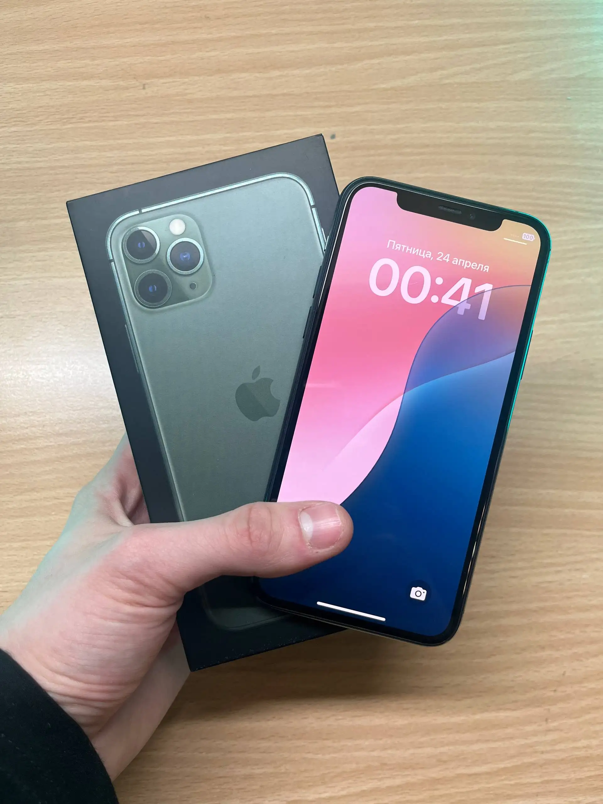 iPhone 11 Pro 64GB зеленый - Смартфоны (Электроника) в Москва
