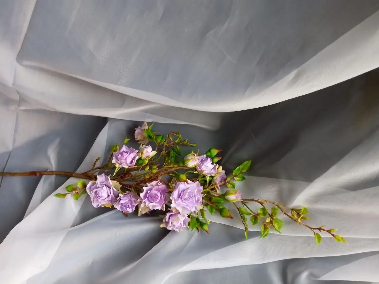 Нежная плетистая роза из холодного фарфора - Рукоделие (Хобби и отдых) в Москва