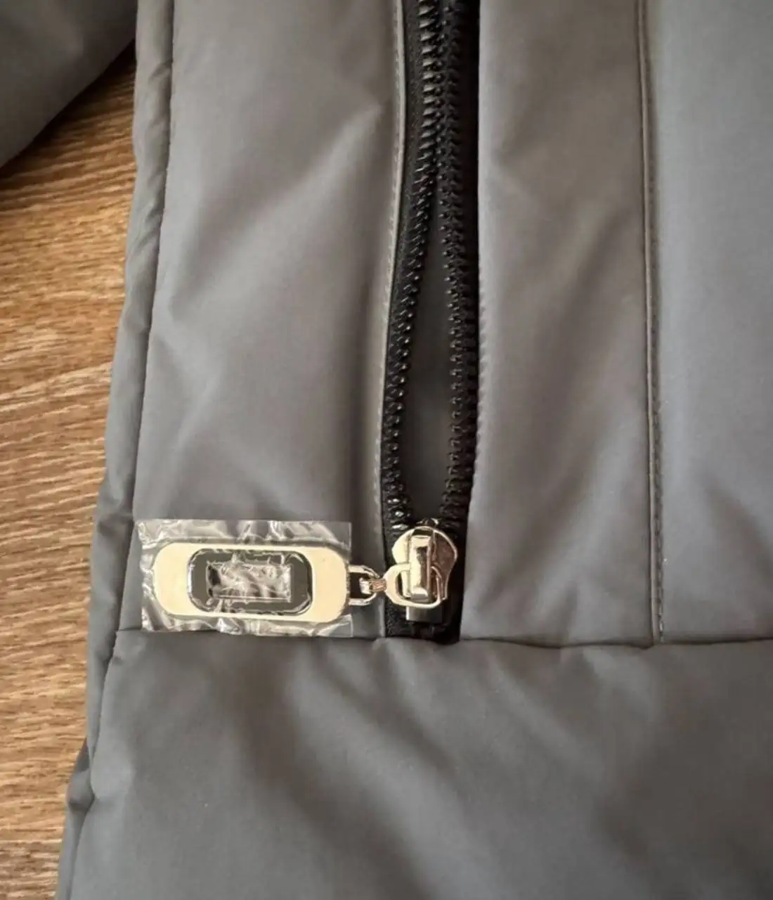 Продам новый пуховик 50 размера - Верхняя одежда (Одежда) в Москва