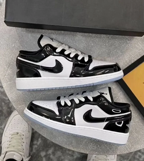 Кроссовки Nike Air Jordan 1 Low SE Concord - частное объявление в Москва