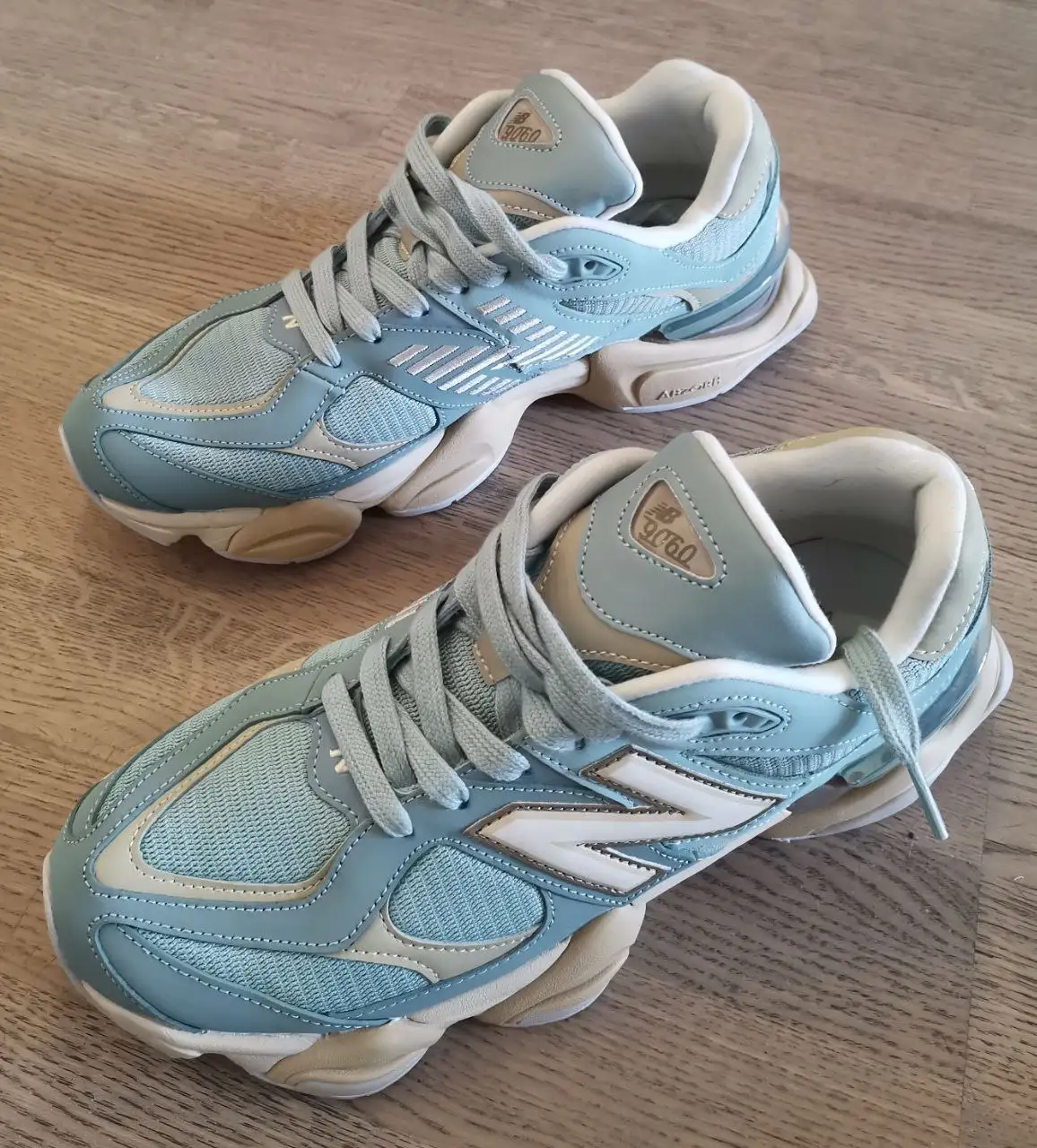 Продажа новых кроссовок New Balance, Adidas, Nike - Обувь (Одежда) в Москва