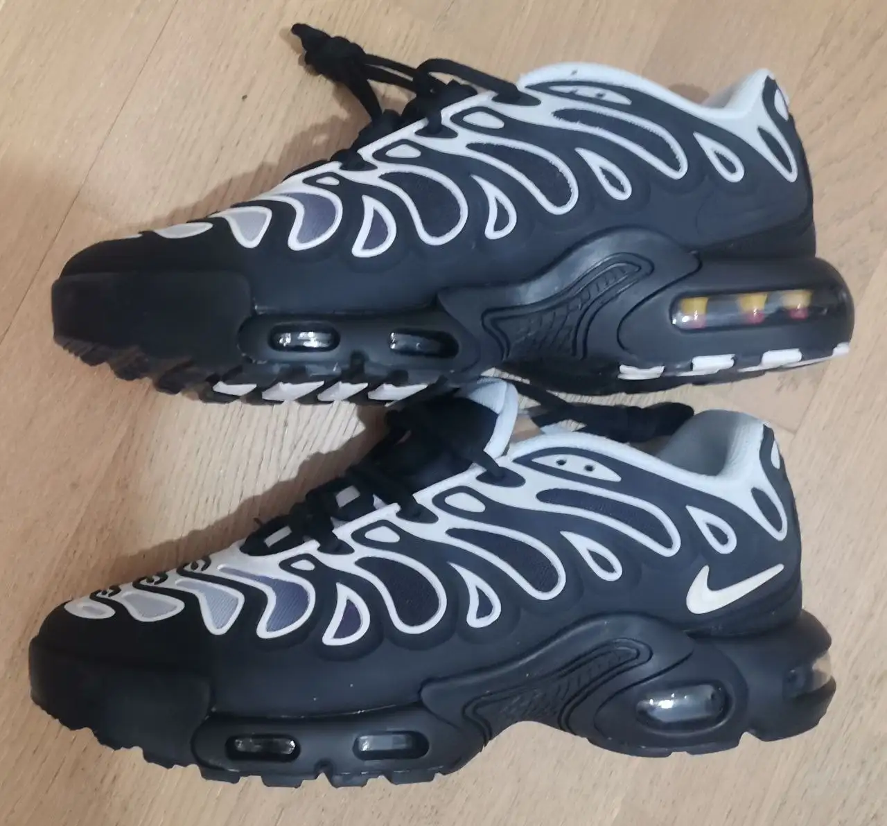 Продажа новых кроссовок New Balance, Adidas, Nike - Обувь (Одежда) в Москва