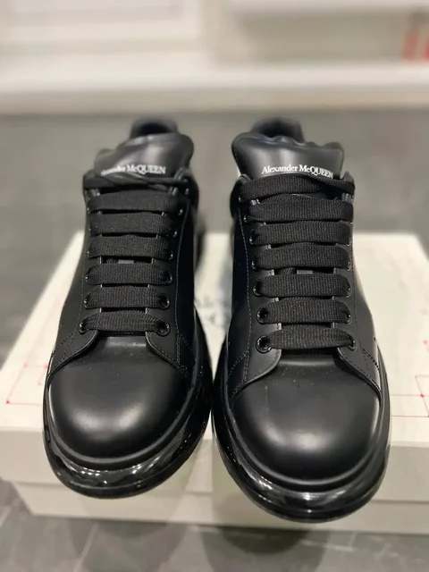 Alexander McQueen кроссовки мужские 43.5 размер - Одежда в Москва