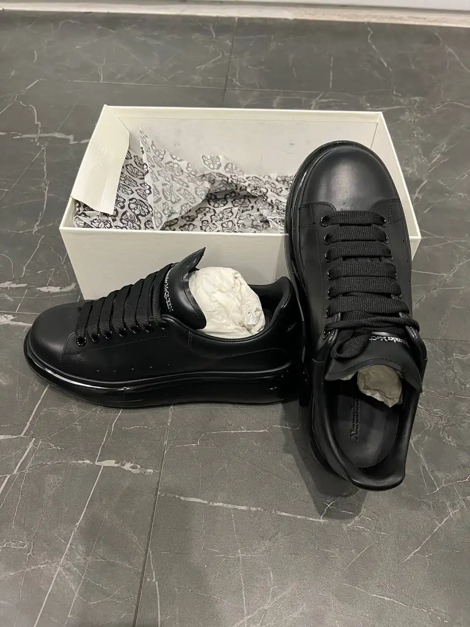 Alexander McQueen кроссовки мужские 43.5 размер - Обувь (Одежда) в Москва