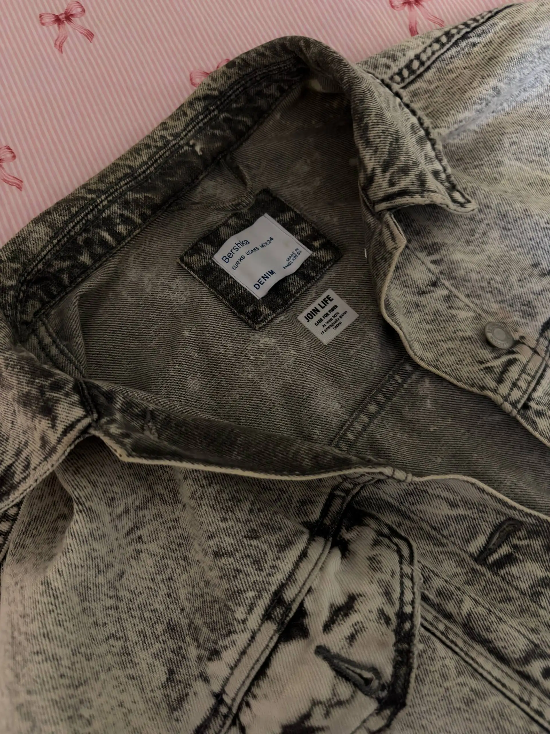 Джинсовка женская Bershka - Верхняя одежда (Одежда) в Москва